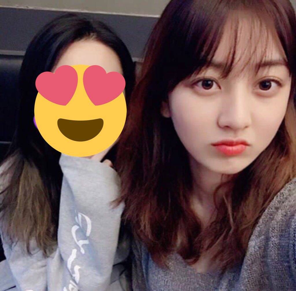 친구와 사진찍은 트와이스 지효.jpg | 인스티즈