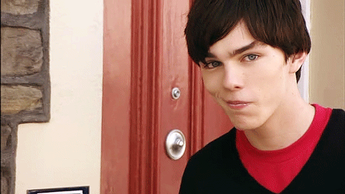 이 캐릭터들이 모여있는 학교 다닐수 있다vs없다 | 인스티즈