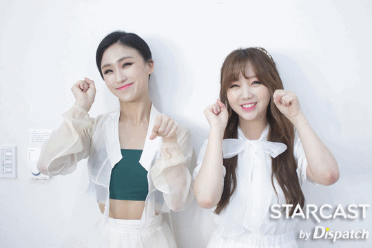 언니와 걸스피릿 무대에 서는 케이 | 인스티즈