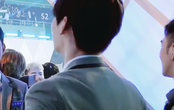 [고르기] 바람 피고 있는 현장을 목격한 남친 반응 고르기 | 인스티즈