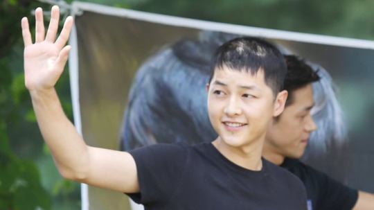 태양의 질투 (feat. 유시진) | 인스티즈