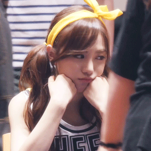 장난치고 싶게 생긴 여자아이돌 3명 (움짤) | 인스티즈