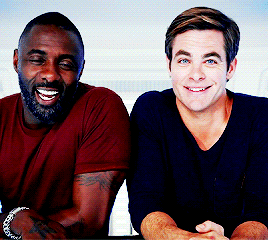 눈빛이 매력적인 남자 배우들(2).gif | 인스티즈