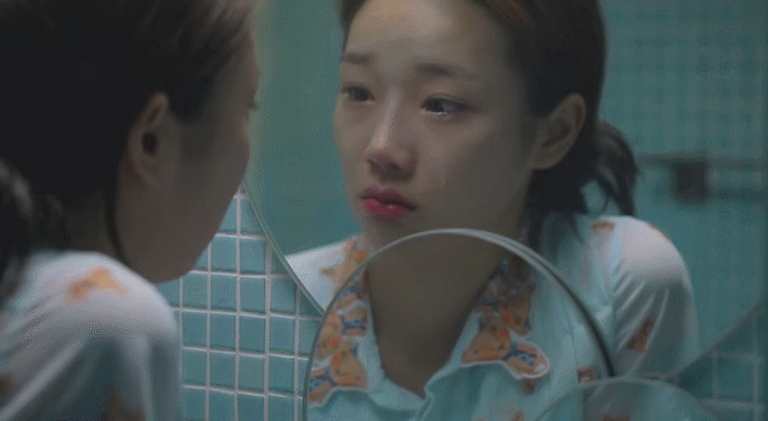 길거리에서 쉽게 볼 수 있는 훈녀같은 외모를 가진 여자배우.jpg | 인스티즈