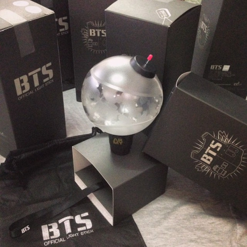 아이돌 공식 응원봉.jpg | 인스티즈