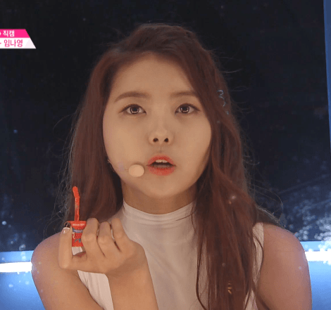 [프로듀스101] 본방에 앞서 믿고 보는 스톤나영의 핑거팁스 움짤 | 인스티즈