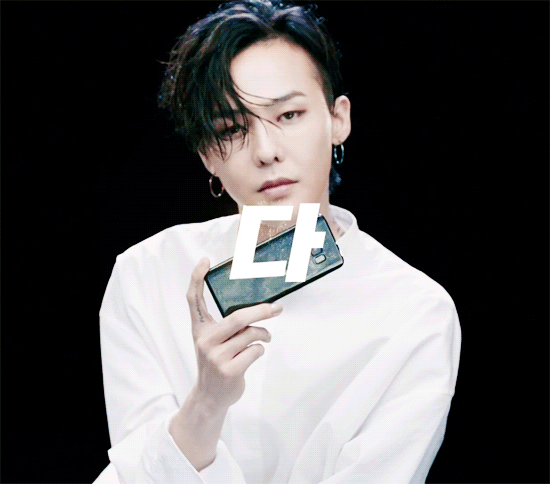 현질 게임은 안하는 지드래곤.jpg | 인스티즈