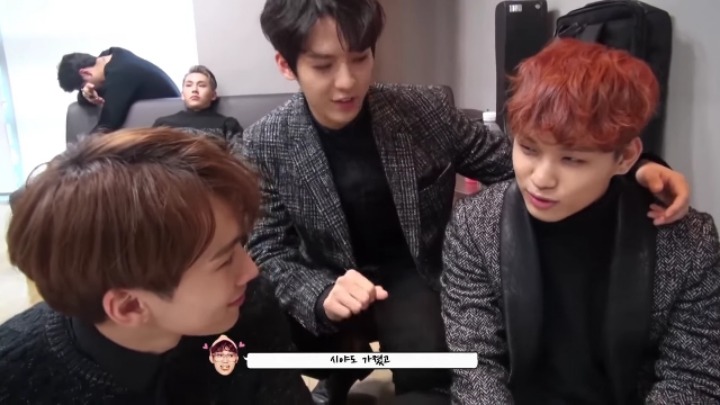 아이돌이 이것보다 심한 성드립 치는 거 본 적 없음 ㅋㅋㅋㅋㅋㅋㅋㅋㅋㅋㅋ | 인스티즈