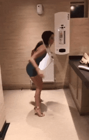 목도리 도마뱀.gif | 인스티즈