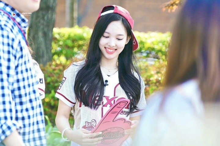 트와이스의 맏언니 나연 (데이터주의) | 인스티즈