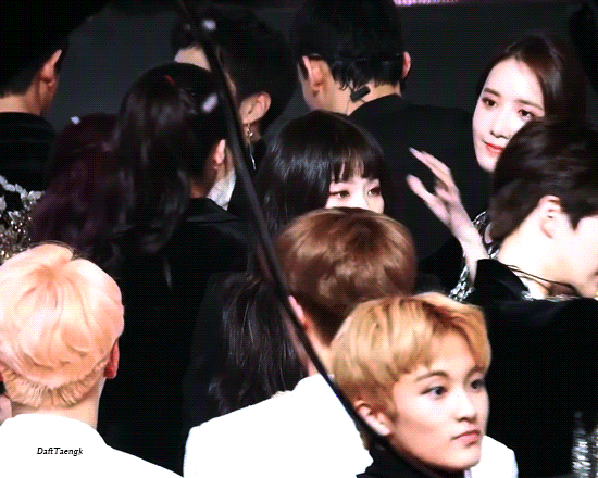 슬기&윤아.gif | 인스티즈