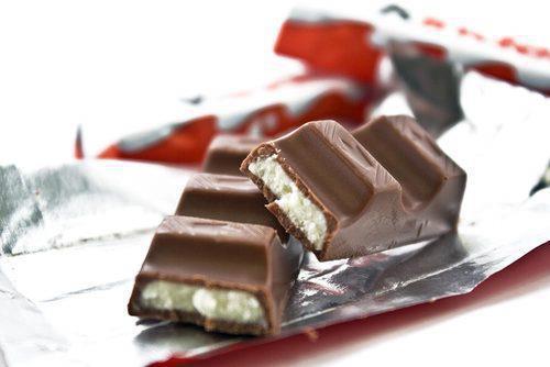 페레로 알아여? Ferrero?? 페레로에선 로쉐만 만드는게 아니야 그리고 독일인들도 잘 모르는 사실이 이찌 | 인스티즈