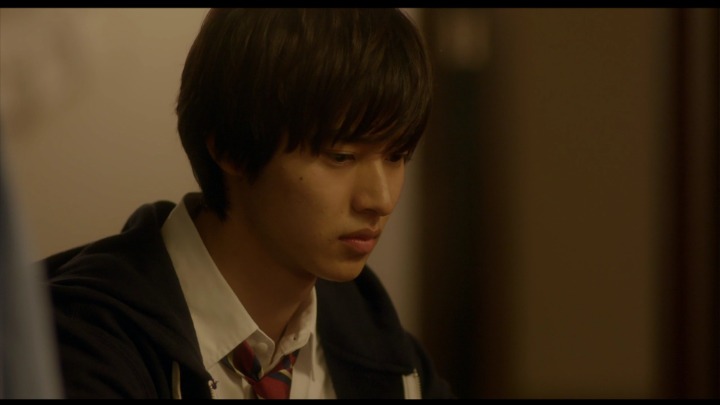 [히로인실격] 정상인 캐릭터가 없지만 남주들 와꾸때문에 보는 영화 - 12 | 인스티즈