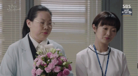 [당신이잠든사이에] 늙어가다가 회춘한 향미씨.gif (데이터주의) | 인스티즈