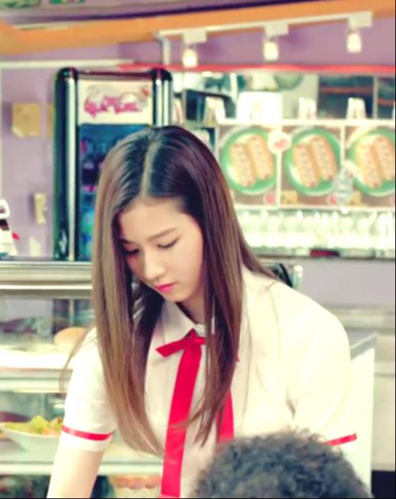 갓세븐 뮤비에 나온 트와이스사나 | 인스티즈