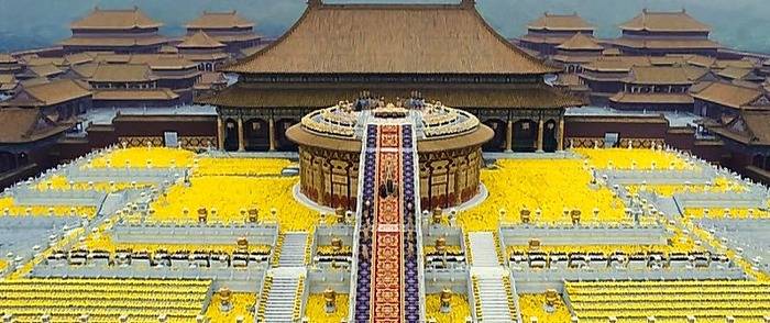 무조건 화려한 것이 최고임을 강조하는 쭝국 영화.jpg | 인스티즈