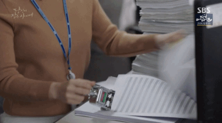 [당신이잠든사이에] 늙어가다가 회춘한 향미씨.gif (데이터주의) | 인스티즈