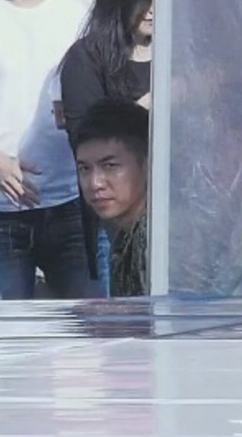 실미도 뺨치는 이승기의 눈매.jpg | 인스티즈