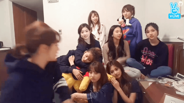 정연이의 나쁜 손.gif | 인스티즈