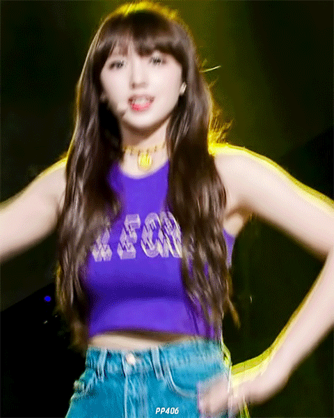 우연히 같은 의상을 입게 된 성소와 예리 | 인스티즈