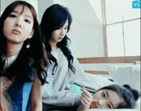 장난기가 넘치는 사나.gif | 인스티즈