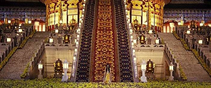 무조건 화려한 것이 최고임을 강조하는 쭝국 영화.jpg | 인스티즈