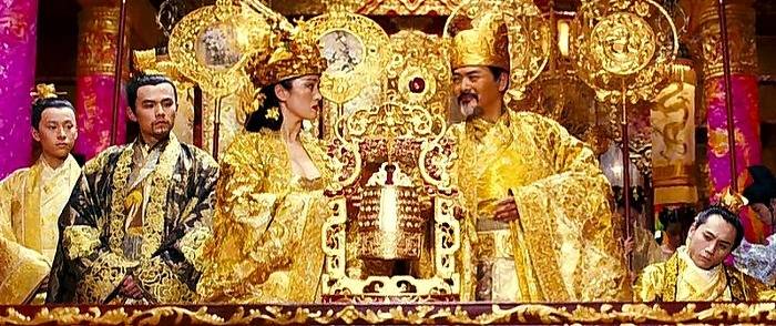 무조건 화려한 것이 최고임을 강조하는 쭝국 영화.jpg | 인스티즈