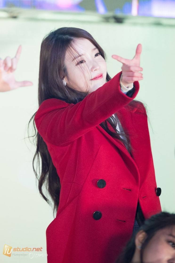 아이유 참이슬 이슬로 페스티벌 사진 | 인스티즈