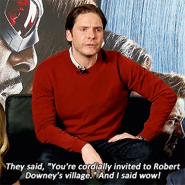 시빌워 촬영장 로다주의 점심초대 은총.gif | 인스티즈