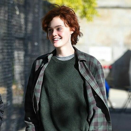 엘르 패닝이 트랜스젠더 역할로 나와서 남장하고 찍은 영화 | 인스티즈