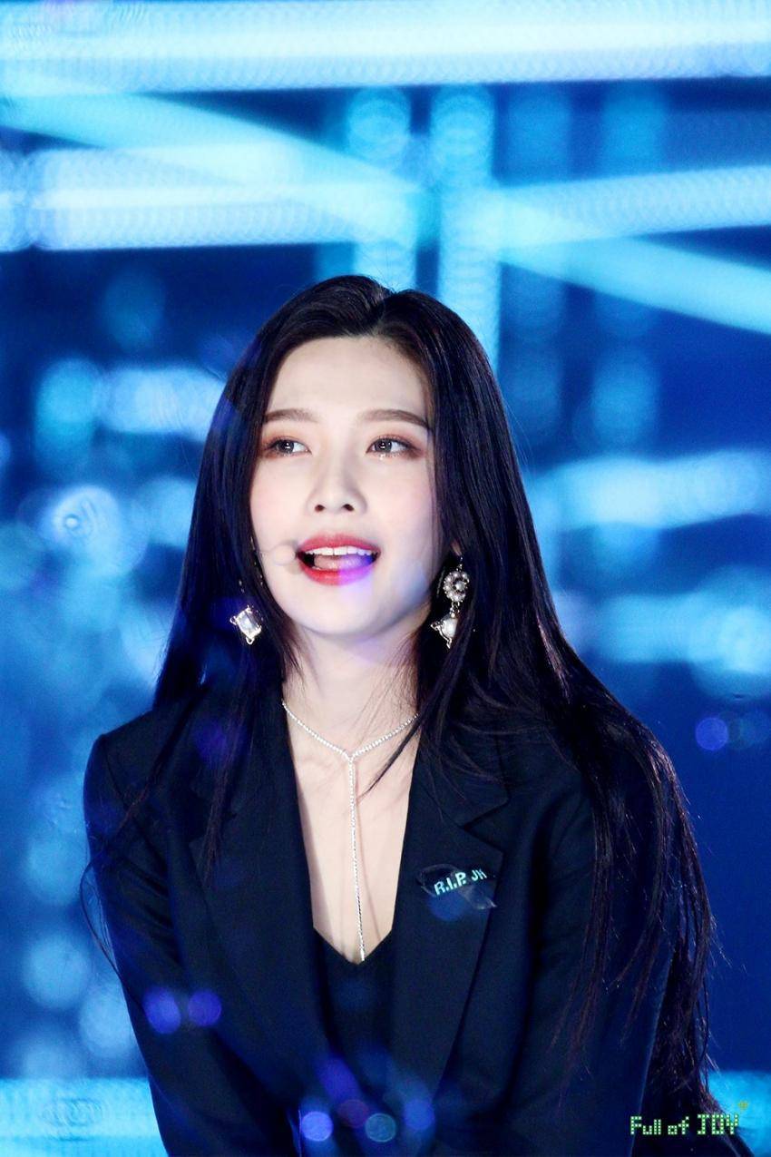 연말 시상식에서 미모 쩔었던 조이.jpg | 인스티즈