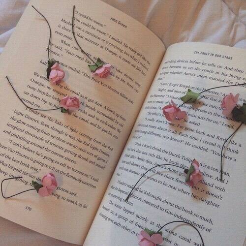 걸어서 천년이 걸리는 길을 빗물에 쓸려가는 게 사랑이지 | 인스티즈