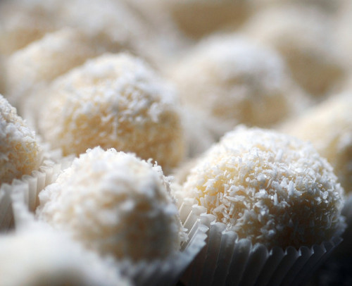 페레로 알아여? Ferrero?? 페레로에선 로쉐만 만드는게 아니야 그리고 독일인들도 잘 모르는 사실이 이찌 | 인스티즈