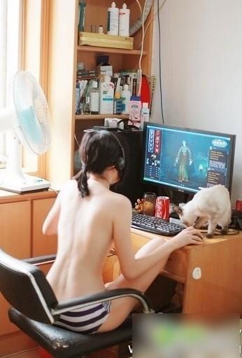 게임 하는 여동생 | 인스티즈