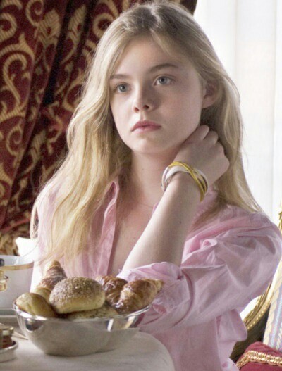 엘르 패닝이 트랜스젠더 역할로 나와서 남장하고 찍은 영화 | 인스티즈