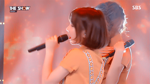 단발머리의 여자친구 은하 | 인스티즈