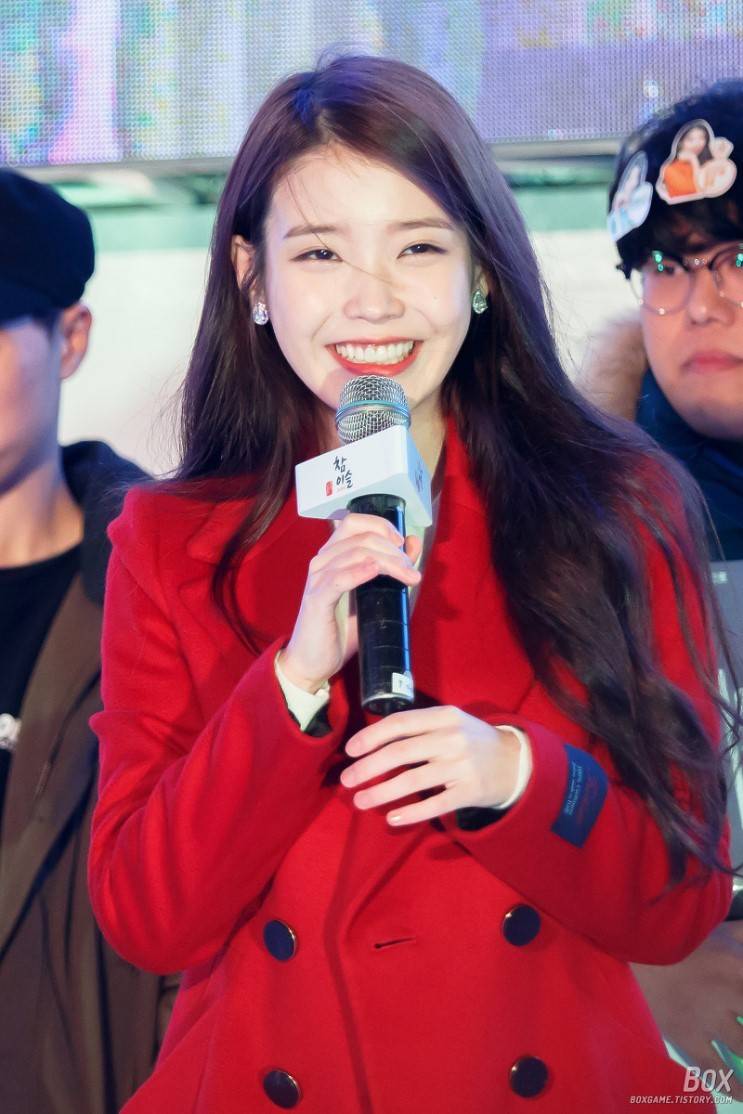 아이유 참이슬 이슬로 페스티벌 사진 | 인스티즈