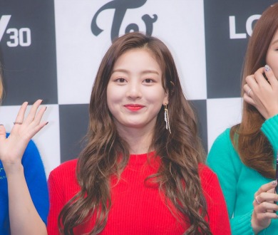 오늘자 트와이스 V30 팬싸인회 기자시진들 ㅅㅅㅅㅅ | 인스티즈