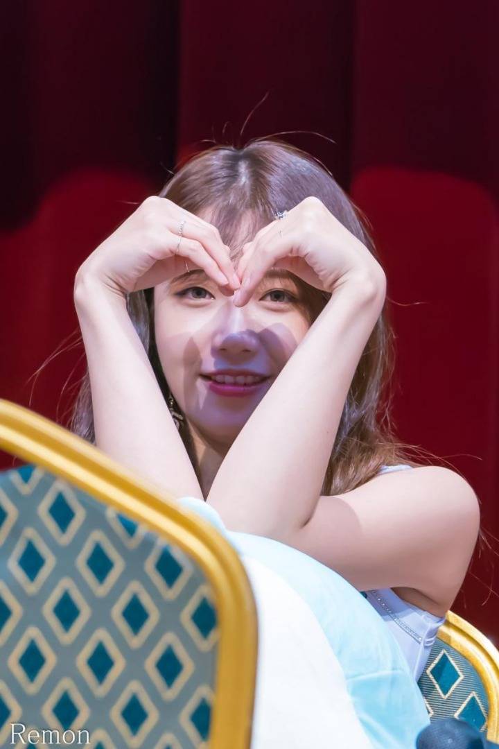 [에이핑크] 어젯자 노량진의 정은지 .jpg (데이터주의) | 인스티즈