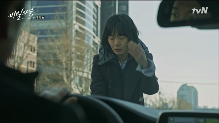 [비밀의숲] 범인은 내가 잡았는데 왜 검사님이 데려가죠? | 인스티즈