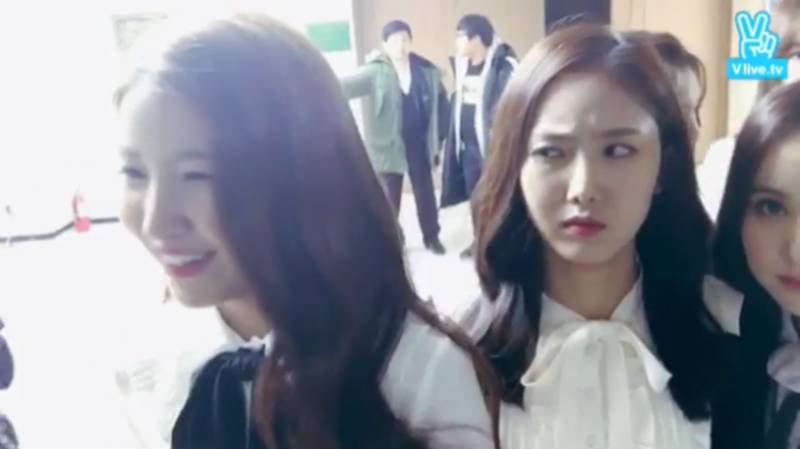 [여자친구] 신비가 보고 하루종일 ㅂㄷㅂㄷ거렸다는 팬아트 | 인스티즈