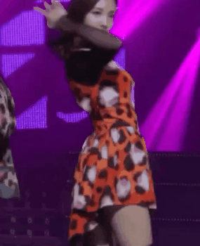 은근히 섹시한 아이돌로 남아줬으면 좋겟는 나연이 | 인스티즈