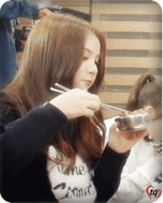 오물오물 잘먹는 여자친구 은하.gif | 인스티즈