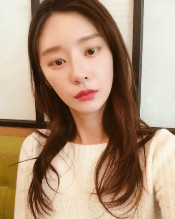 진짜 예쁜 모델 이주빈.gif | 인스티즈