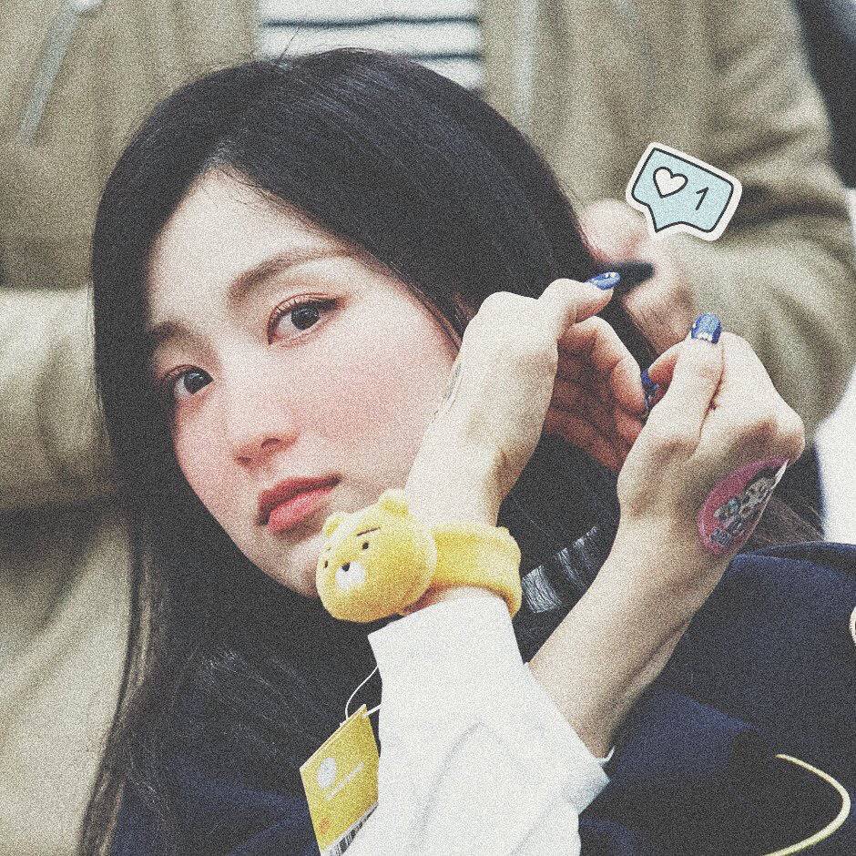 [구구단] 여사친에게서 생일 선물을 받아서 하나 | 인스티즈