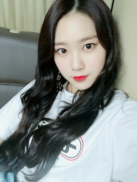 [오마이걸] 지호는 말이없다 | 인스티즈