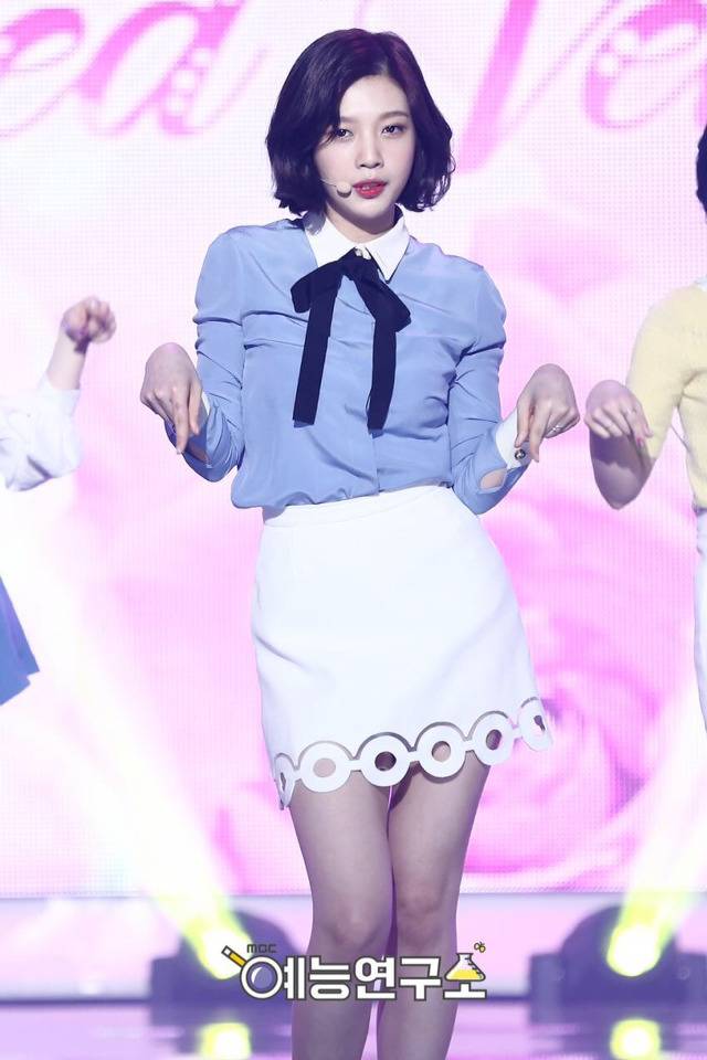 레드벨벳 조이 단발 수준.gif | 인스티즈