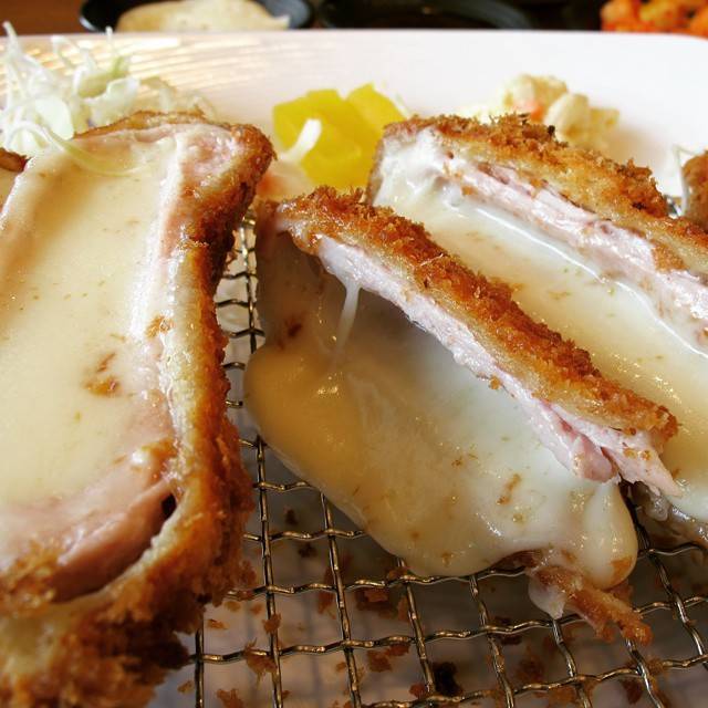 한번에 다썰어서 먹는다 vs 썰면서 먹는다 | 인스티즈