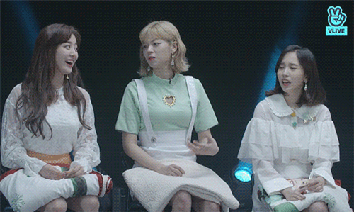 쯔위 능욕하는 정연 ㅋㅋㅋㅋㅋ | 인스티즈