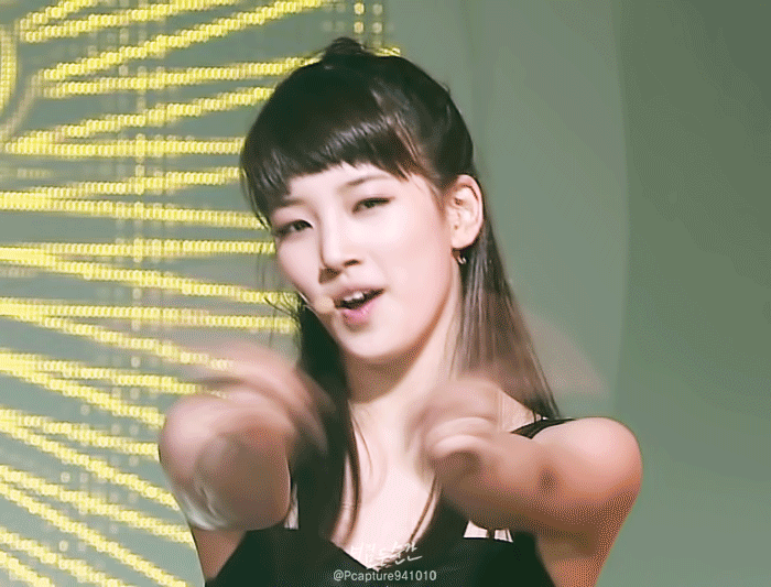 전설의 10시즌 수지.gif | 인스티즈